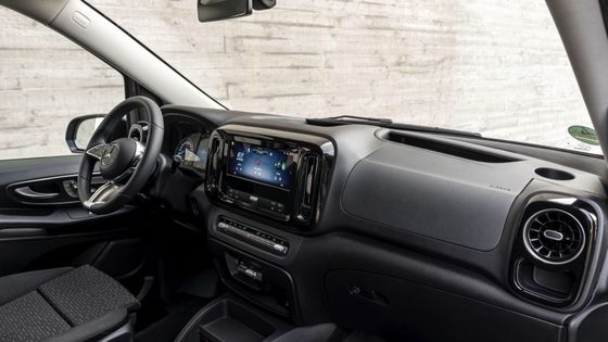 9석 EV 메르세데스-벤츠 EVito 투어 장식 201bhp 전기 모터와 90kWh 사용 가능한 배터리