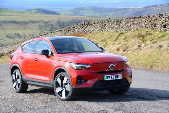 모든 라운드 EV 볼보 EC40 WLTP 326마일 4.7초 가속 0-62mph 408hp 모터 마력