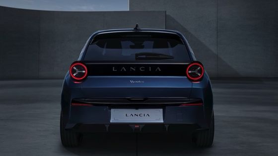 랜시아 Ypsilon의 첫 전기차 154마력 260Nm의 전면 모터