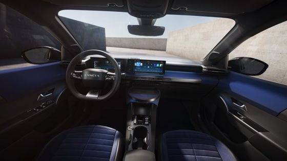 랜시아 Ypsilon의 첫 전기차 154마력 260Nm의 전면 모터