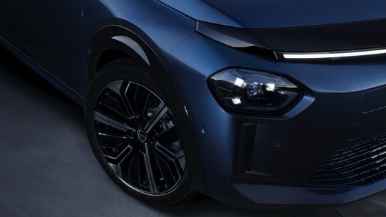 랜시아 Ypsilon의 첫 전기차 154마력 260Nm의 전면 모터