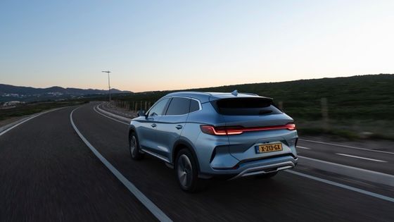 FWD 1.5L 엔진 BYD SEAL U DM-i PHEV 전기 자동차 전기 모터 18.3kwh 배터리 최대 전력 214bhp