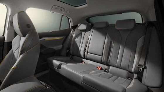 편안한 실용적인 Made@Skoda Enyaq Coupe60 순수 전기 자동차 132kw/179Ps 총 전력 WLTP 408km