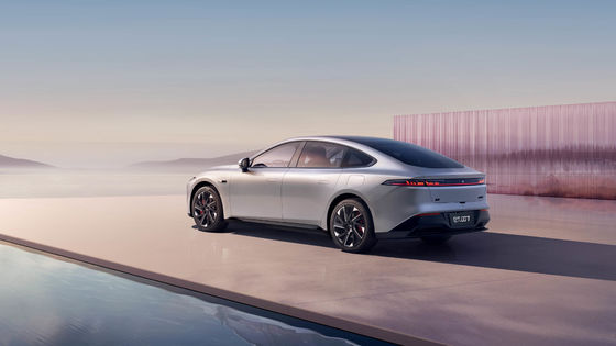 2024 강력한 둥펑 Eπ 007 200Pro EREV 200km CLTC 160kw 모터 파워 310N.m 토크 7.2s 0-100km/h 가속