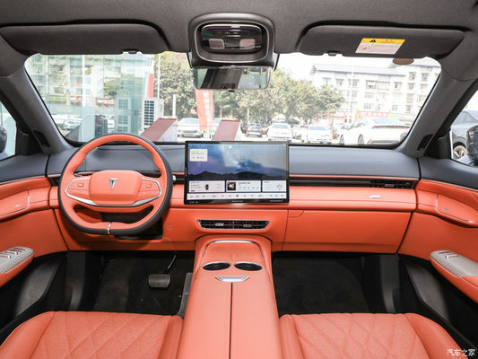 최신 HUAWEI 시스템 DEEPAL S07 2024 EREV 121km CLTC0.5h 빠른 충전 시간 175kW 최대 전력 320N.m 토크