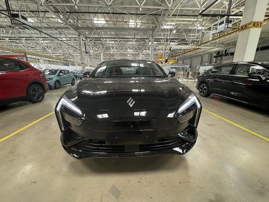 RHD 2024 JMEV Yi GSE 전기 자동차 430km 범위 118kw 최대 전력