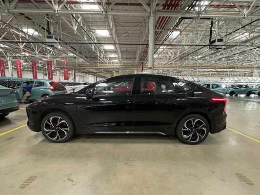 RHD 2024 JMEV Yi GSE 전기 자동차 430km 범위 118kw 최대 전력