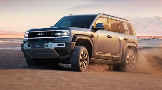 새로운 전기 4륜 구동 PHEV Byd 포뮬러 레오파드 5 최대 전력 출력 505 KW 및 최대 토크 760 N · m