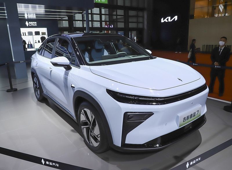 2024 리반 7 지엘리 루일란 7 EV 자동차 LHD 주식 배터리 450km EV 자동차 신 에너지 차량 자동차 순수 전기