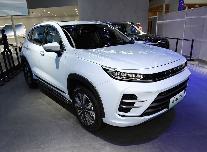 2023 클래식 EXCEED 하이브리드 차 체리 EXCEED ET-i 1.5T 156hp L4+ 125전기 엔진 180km/h 최고 속도 0-100km/h 7초