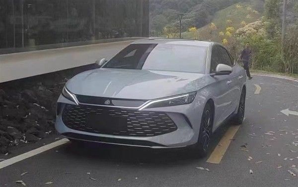 전판 2024 BYD 킨 L DM-i 80km 전기차 곧 착륙 하이브리드 1.5T 101ps L4 뉴 엔저지 자동차